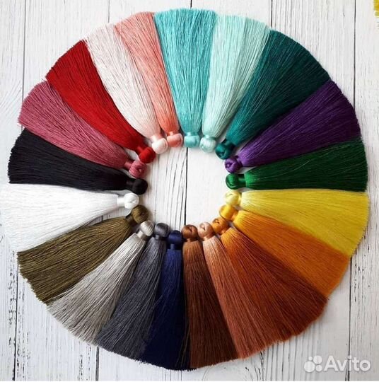 Кисточки из ниток