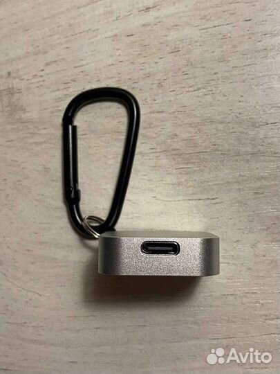 Магнитное беспроводное зарядное устройство Apple