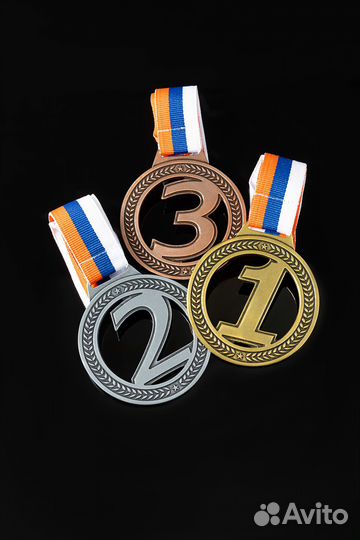 Набор медалей золото серебро бронза
