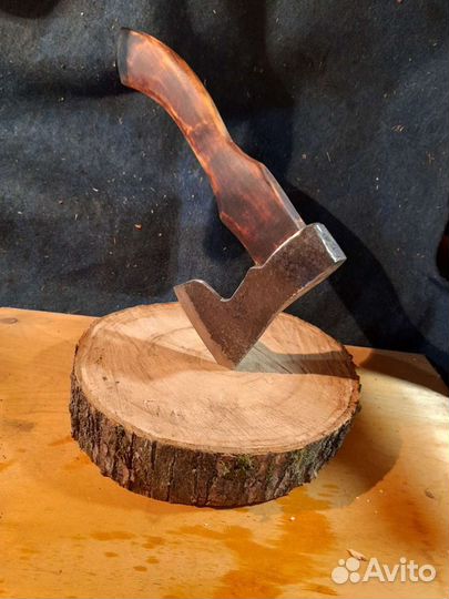 Топор
