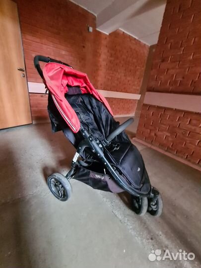 Прогулочная коляска valco baby