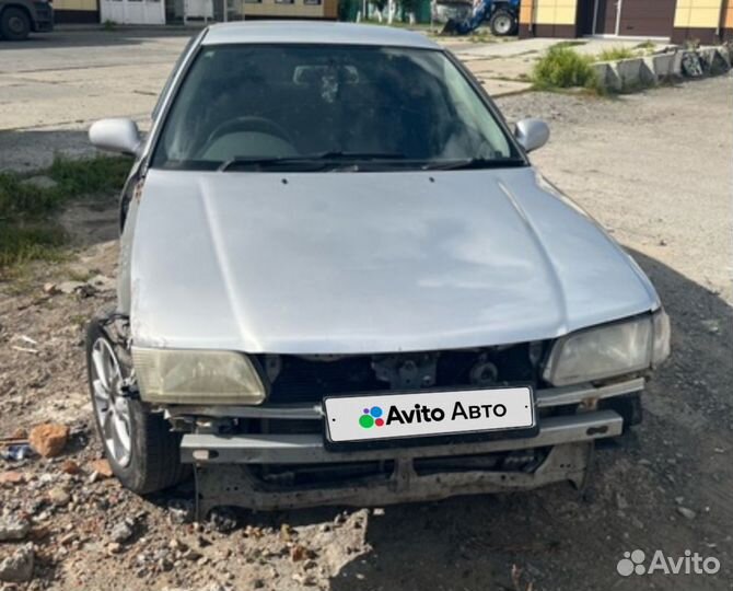 Nissan Sunny 1.5 AT, 2001, 250 000 км