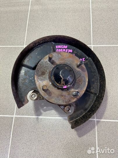 Ступица задняя правая Nissan Primera P10 1993 г