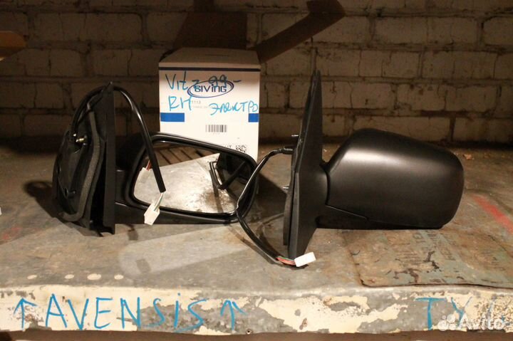 Зеркало заднего вида Toyota Vitz Yaris 1999 -2005