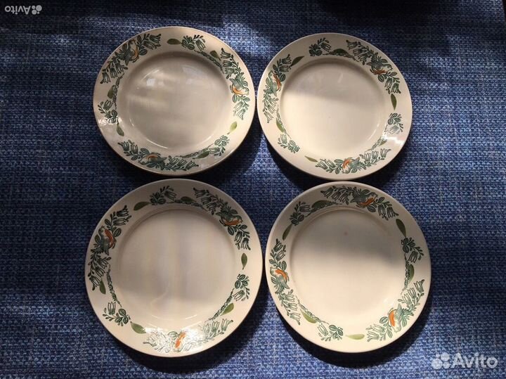 Тарелки разные зик Конаково