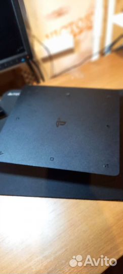Sony playstation 4 slim 1 tb