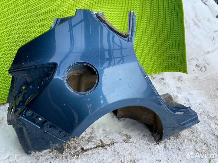 Крыло правое на Opel Astra J 10-17 хетчбек 5D