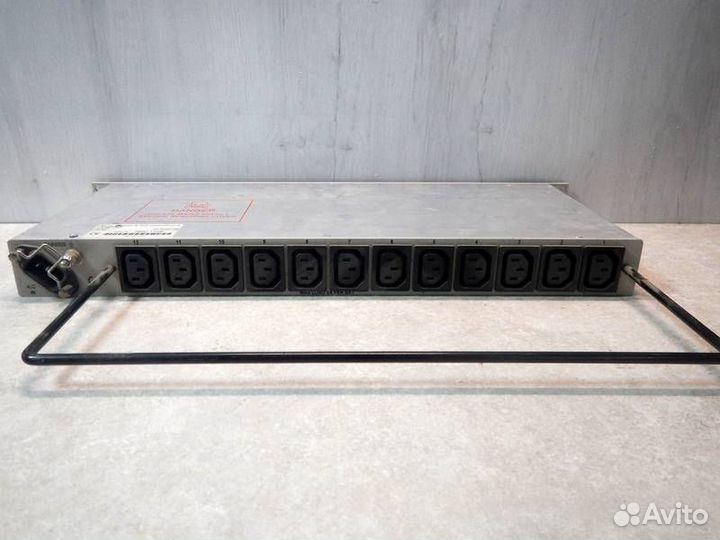 Блок распределения питания 1U 12 разъемов