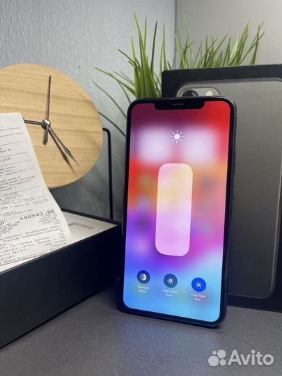 iPhone 11 Pro Max, 64 ГБ