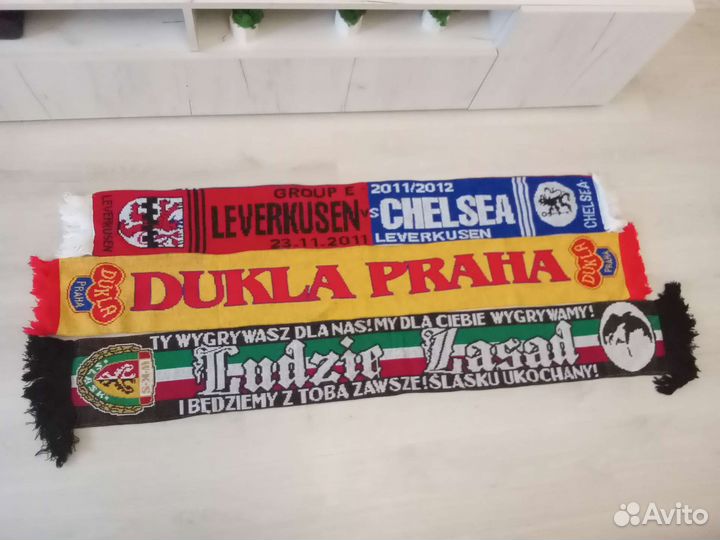 Футбольные шарфы