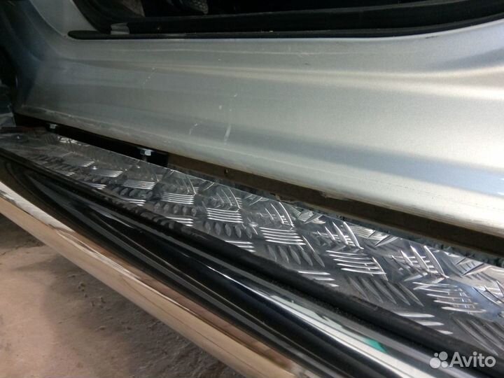 Пороги с листом 53 мм Toyota Highlander 2010