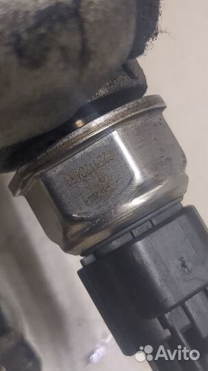 Рампа топливная Nissan Pathfinder, 2009