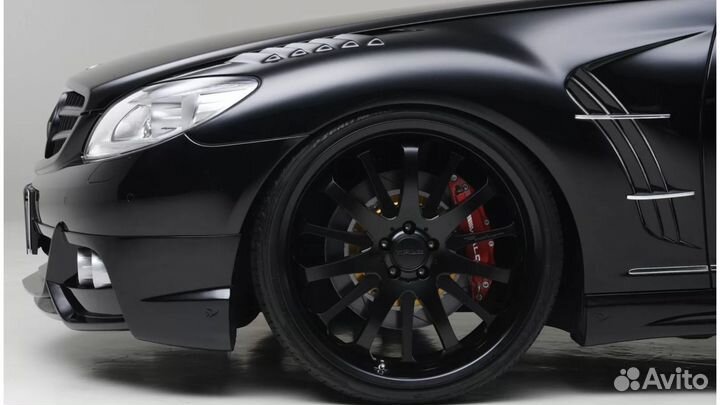 Прадам матрицу крыла мерседес CL(w216)