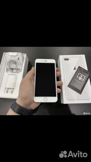 Телефон iPhone 8 plus