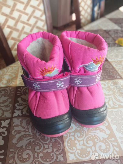 Зимние ботинки для девочки 22-23, демары