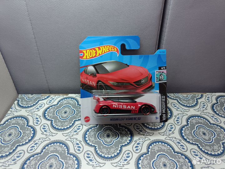 Hot wheels Nissan Leaf Nismo RS 02