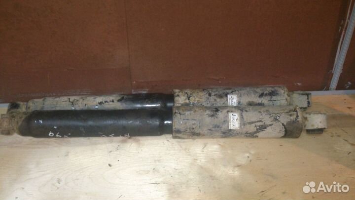 Ford Ranger Mazda BT-50 стойки задние