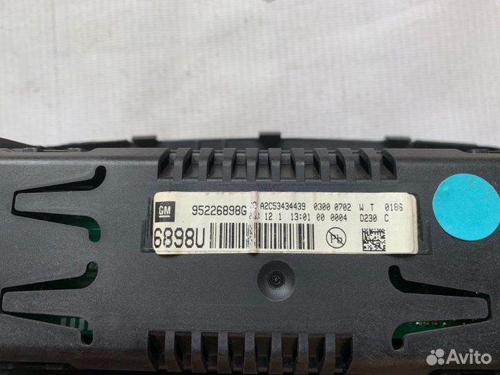 Дисплей информационный передний Chevrolet Cruze