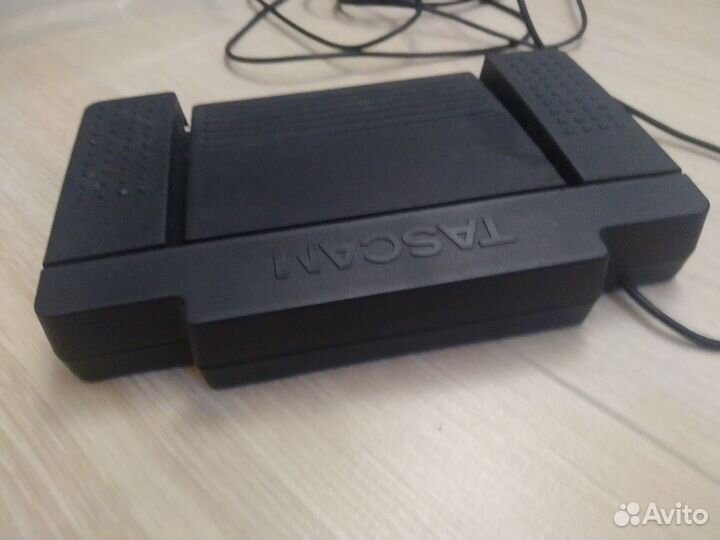 RC-3F tascam Footswitch для рекордеров Tascam