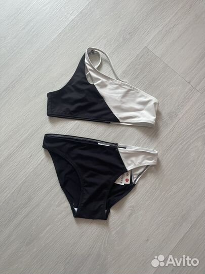 В наличии. Купальник Zara, 152 (11-12 лет)