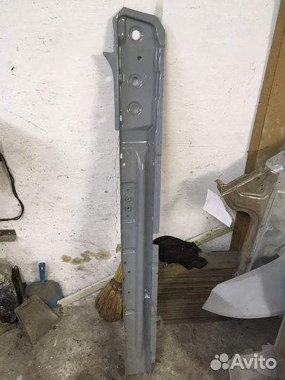 Усилитель порога левый LADA 1118/2190