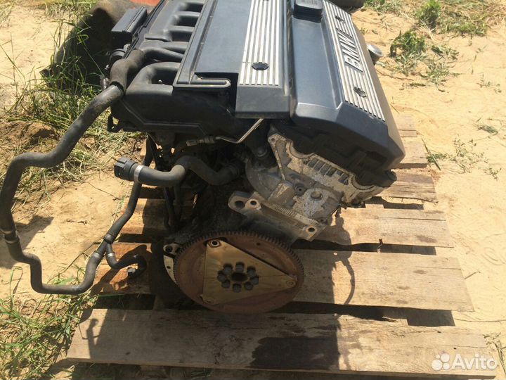 Двигатель на BMW 520i E60 M54