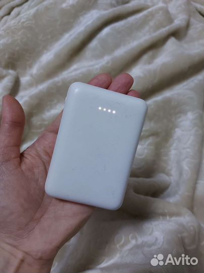 Повербанк 10000