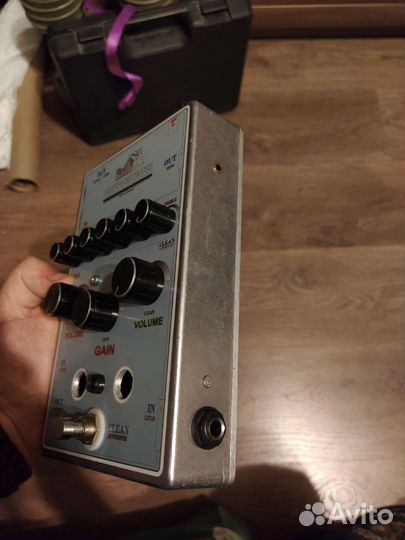 Гитарный напольный ламповый преамп RealLamp