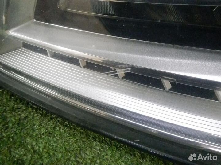 Фара левая Audi A8/S8