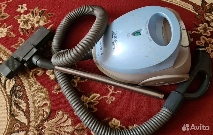 Пылесос Samsung, щётка philips на запчасти