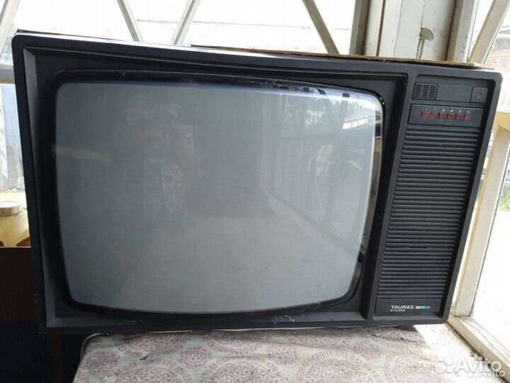 Телевизоры рабочие исправные 3штуки