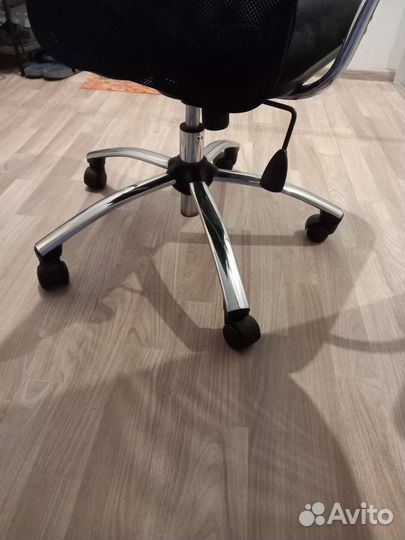 Компьютерное кресло бу