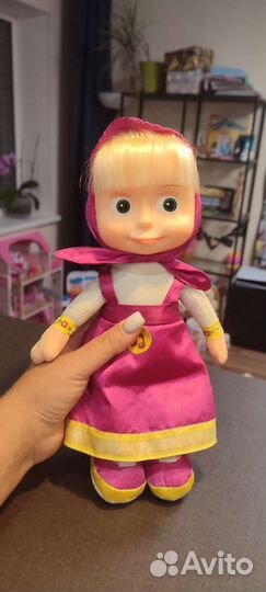 Игрушка Маша Медведь