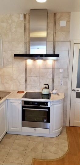 2-к. квартира, 50 м², 9/9 эт.