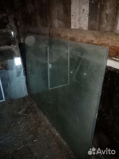 Стекло оконное разных размеров