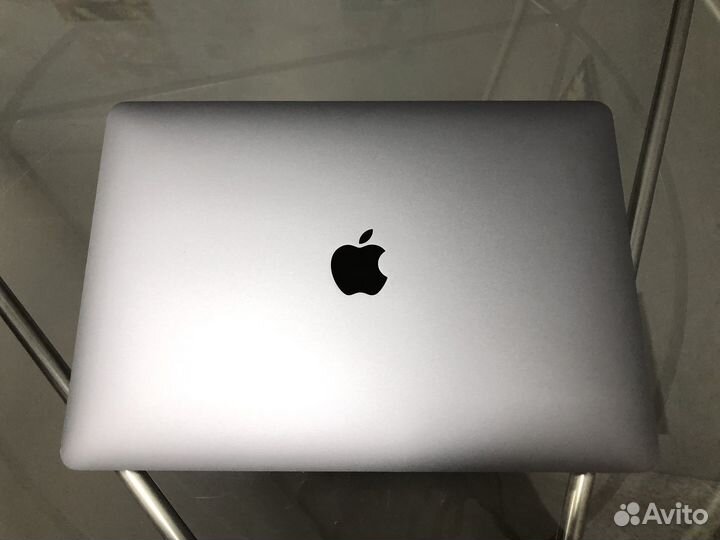 Macbook Air 13 2021 M1/8Gb/256GB/90%