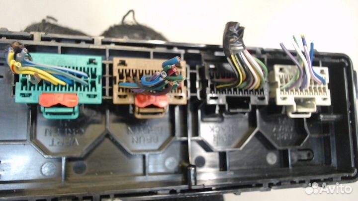 Блок управления климат-контролем Cadillac XT5, 201