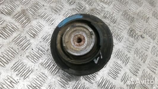 Подушка двигателя дизельная mercedes benz E-class