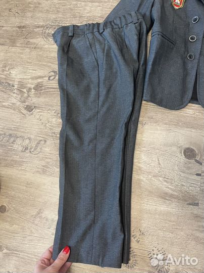 Школьный костюм