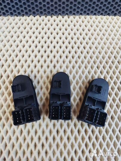 Блок стеклоподъемников Датсун,Нива Урбан,Гранта Fl