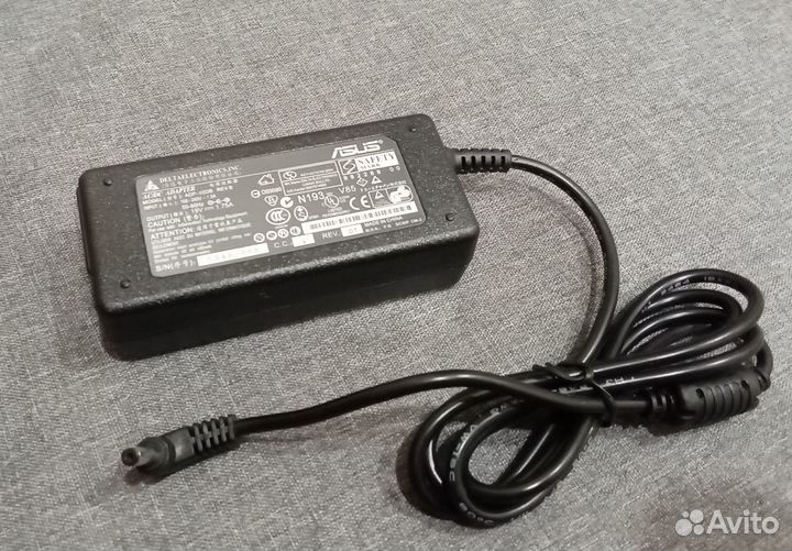 Зарядка для ноутбука Asus VivoBook F201E, Q200E
