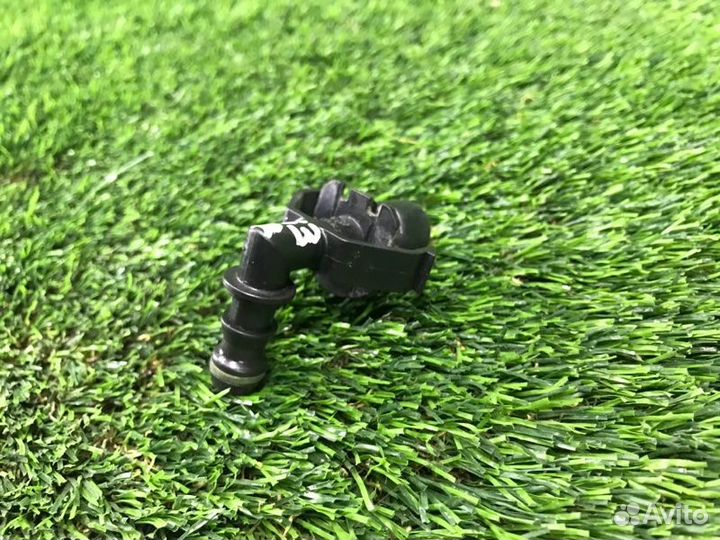 Форсунка омывателя фар передняя Bmw 6 E63 N62B48