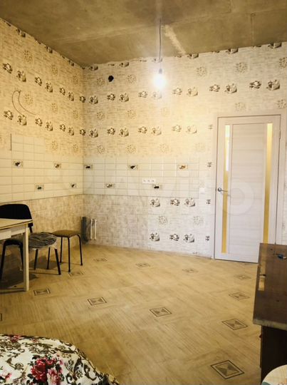 Квартира-студия, 32,7 м², 4/4 эт.