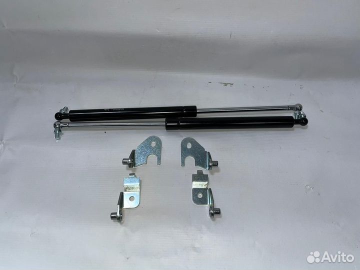 Упоры Газовые капота на Весту Новые
