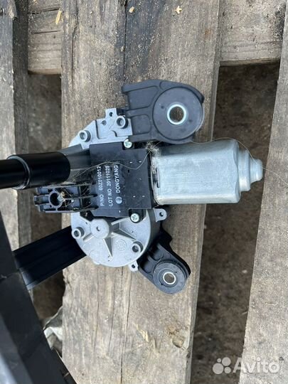 Моторчик заднего дворника Opel Zafira C