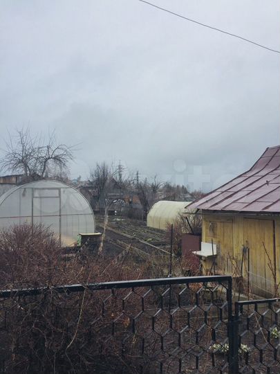 Дача 20 м² на участке 4 сот.