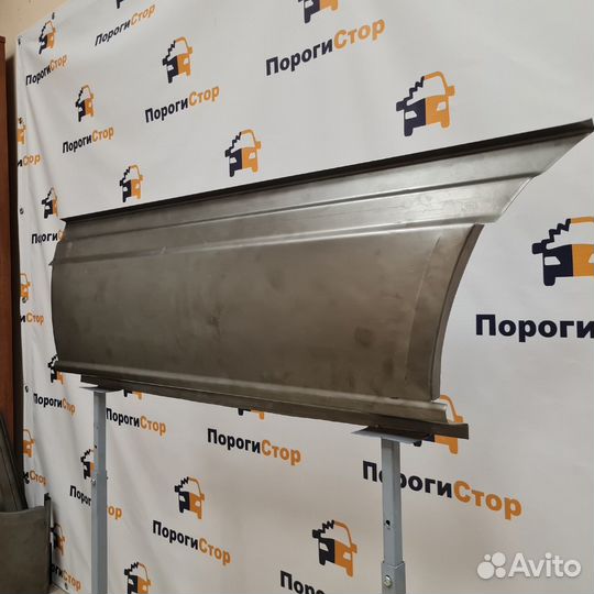 Карман перед правым колесом MB Sprinter 906 maxi