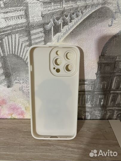 Чехол на iPhone 13 pro