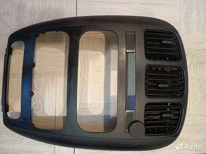 Рамка магнитола Додж Крайслер