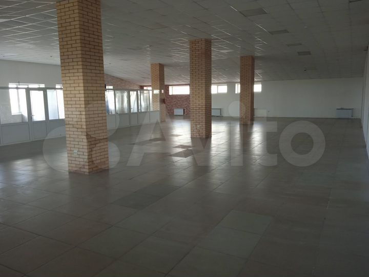 Торговая площадь, 400 м²